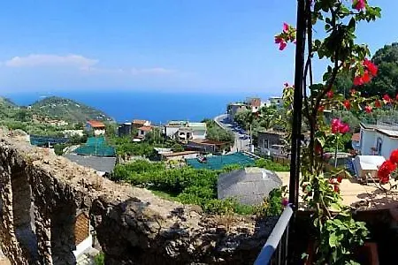 Nerano Villa Sleeps 4 Pool Air Con *