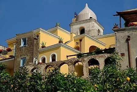 Nerano Villa Sleeps 4 Pool Air Con ネラノ