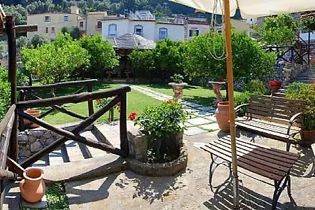 Nerano Villa Sleeps 4 Pool Air Con * ネラノ