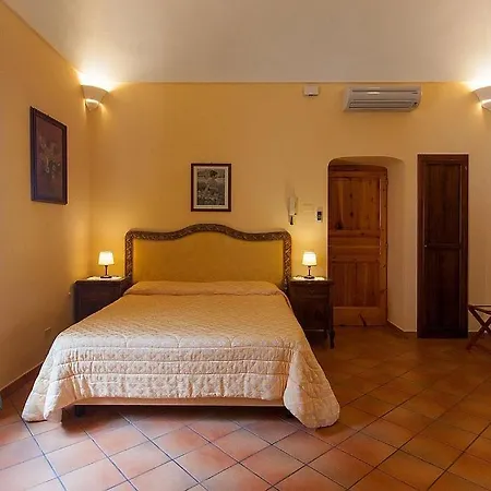 Nerano Villa Sleeps 4 Pool Air Con *